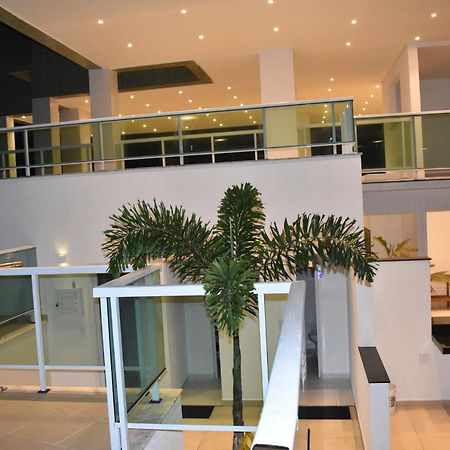 Apartamento em Ubatuba - Praia Grande com Wifi gratuito, rede de proteção e todo conforto que você merece Extérieur photo
