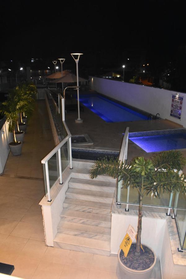 Apartamento em Ubatuba - Praia Grande com Wifi gratuito, rede de proteção e todo conforto que você merece Extérieur photo