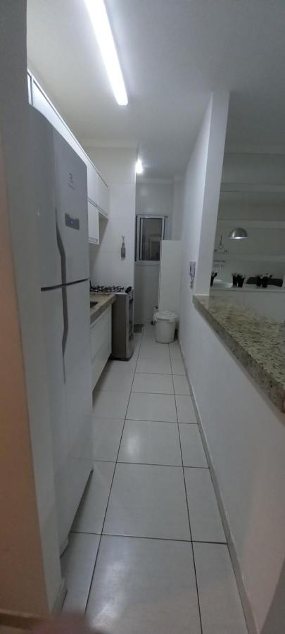 Apartamento em Ubatuba - Praia Grande com Wifi gratuito, rede de proteção e todo conforto que você merece Extérieur photo